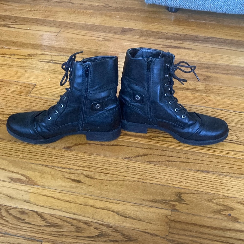 Black Leather Lace-Up Ankle Boots with Side Zip - Picture 3 of 11